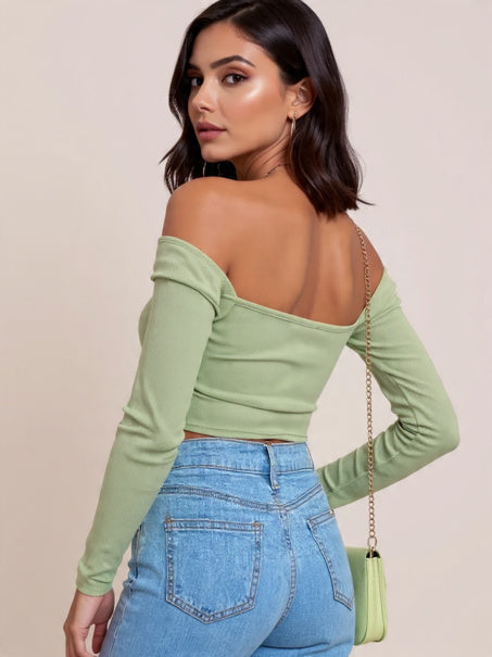 Premium Off-the-Shoulder Top – The modern touch of elegance that elevates any look